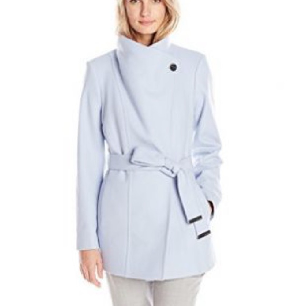 Wool short wrap coat